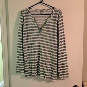 Liz Claiborne Thermal Top Green Purple White XL
